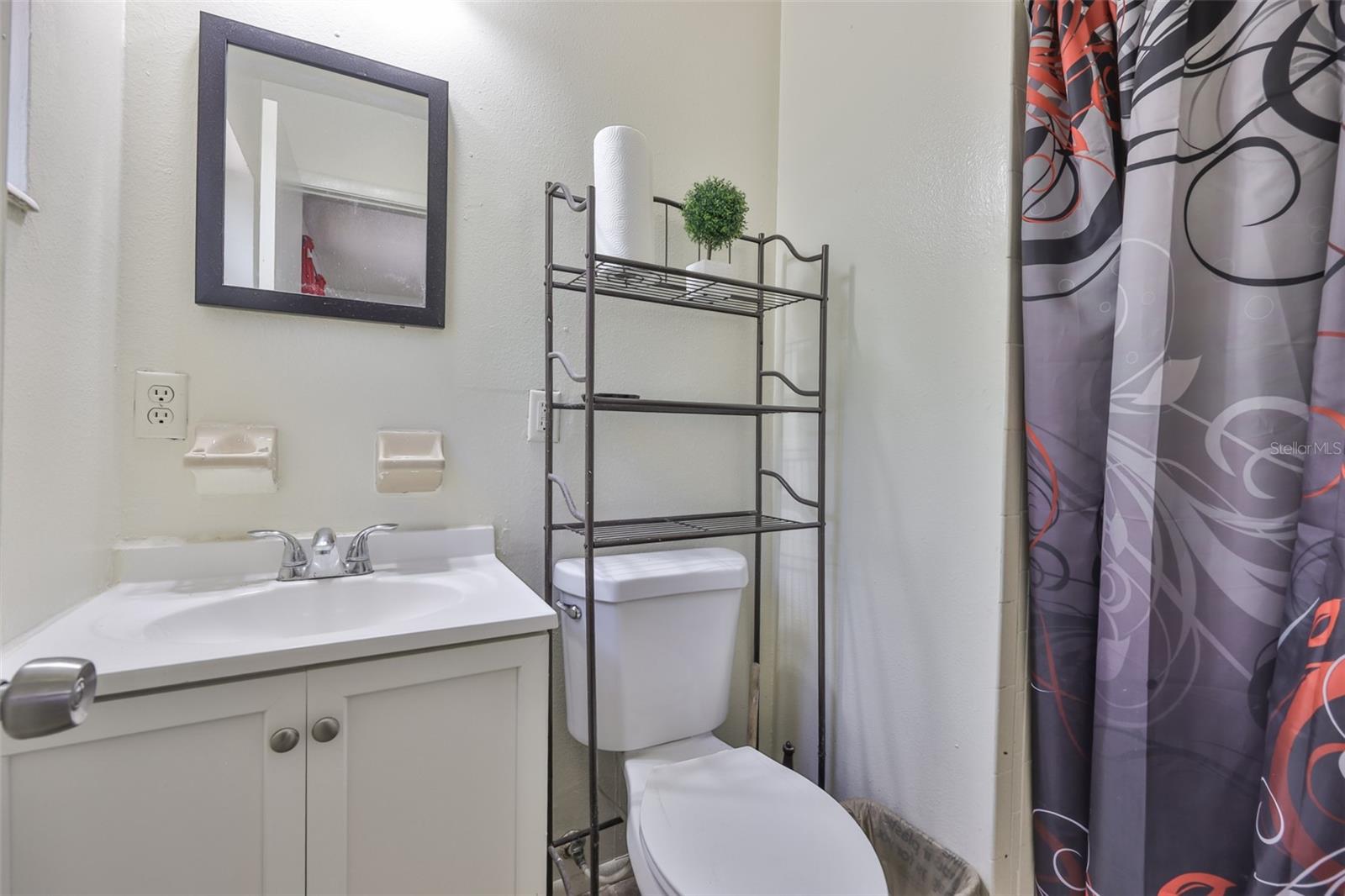 Image 16 of 17 For 3504 Frierson Avenue