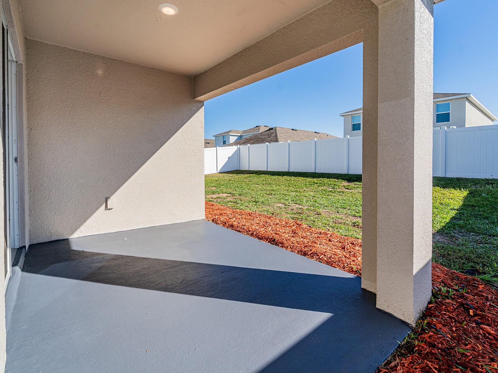 Image 35 of 46 For 13748 Wineberry Drive