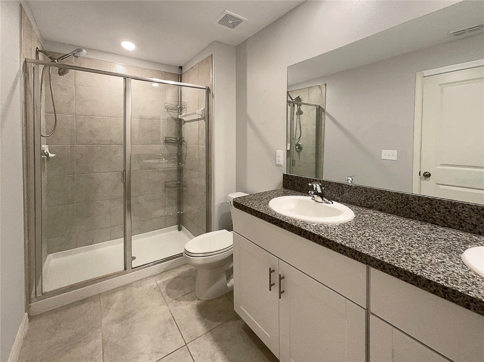 Image 22 of 24 For 1526 Cassius Street