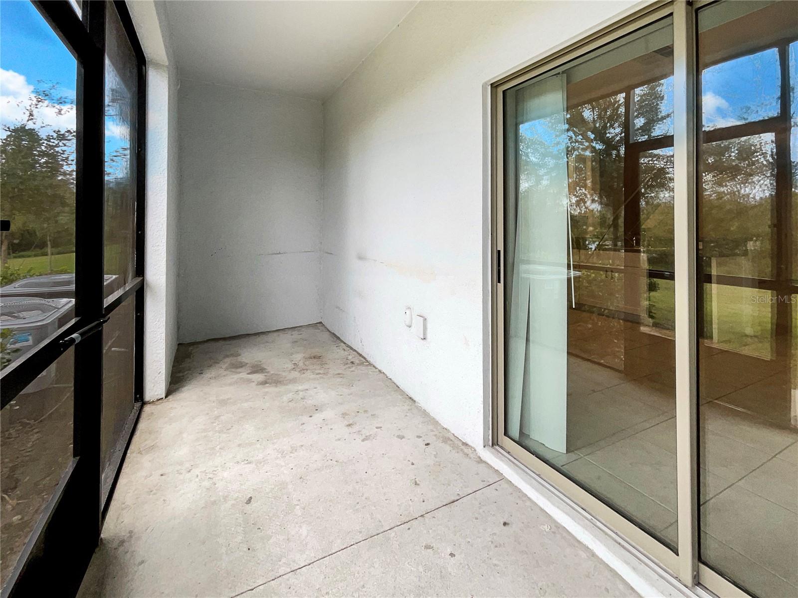 Image 8 of 24 For 1526 Cassius Street