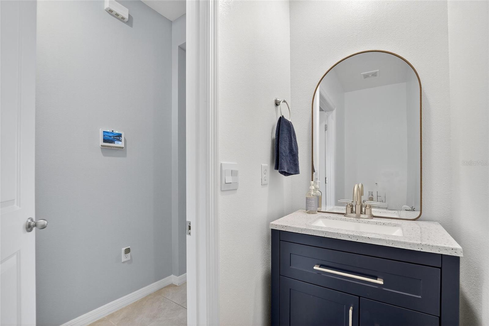 Image 17 of 64 For 5055 Captain Davis Drive