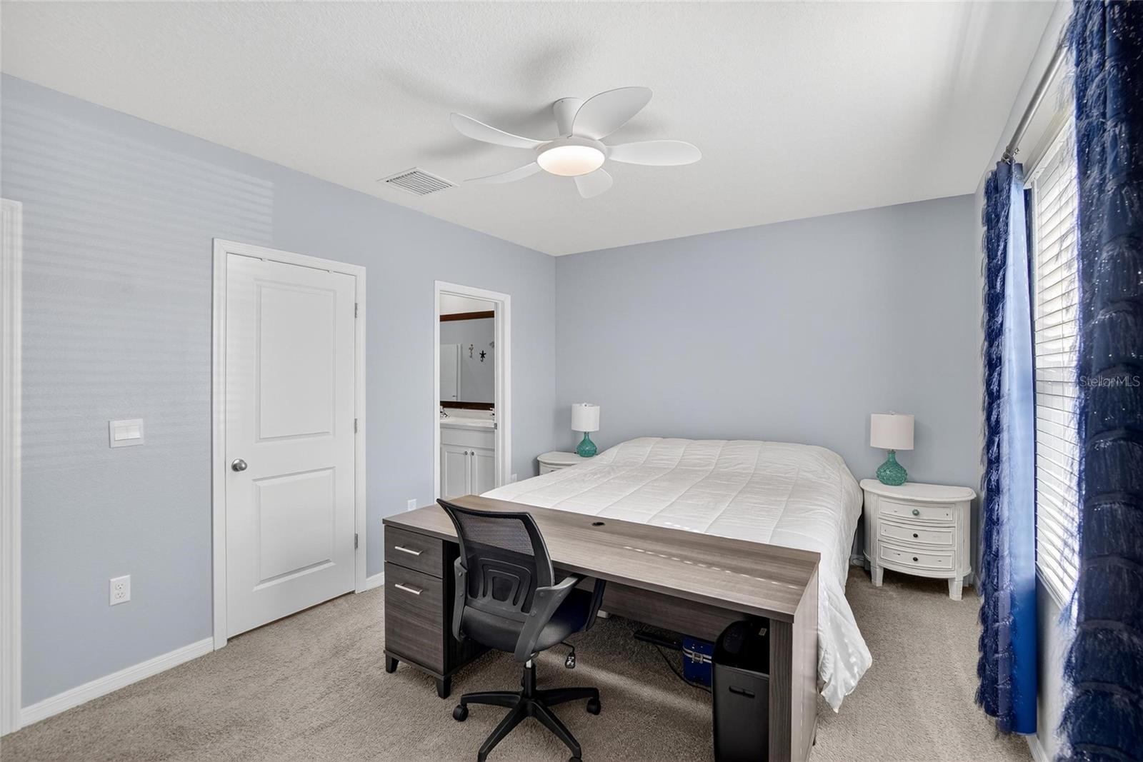 Image 24 of 64 For 5055 Captain Davis Drive