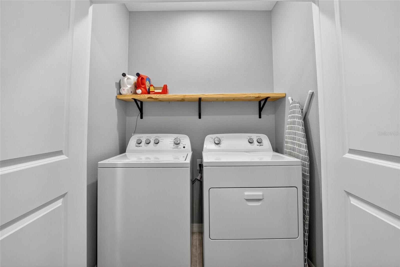 Image 29 of 64 For 5055 Captain Davis Drive