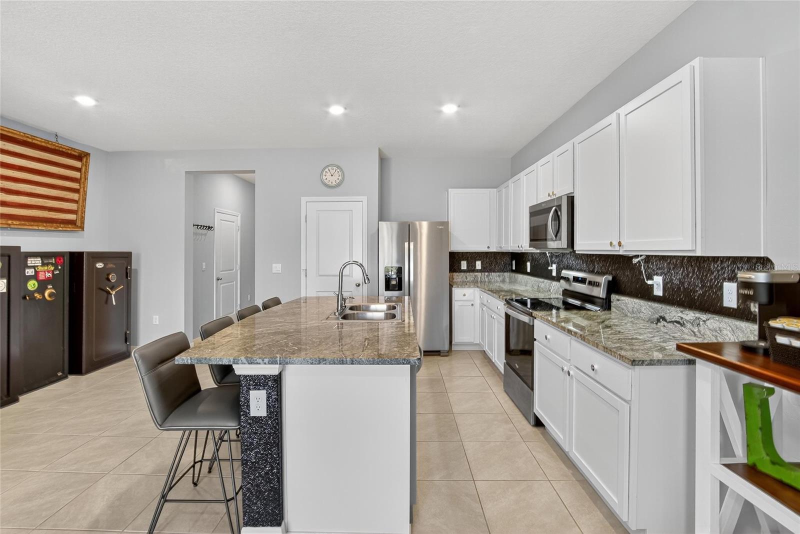 Image 7 of 64 For 5055 Captain Davis Drive