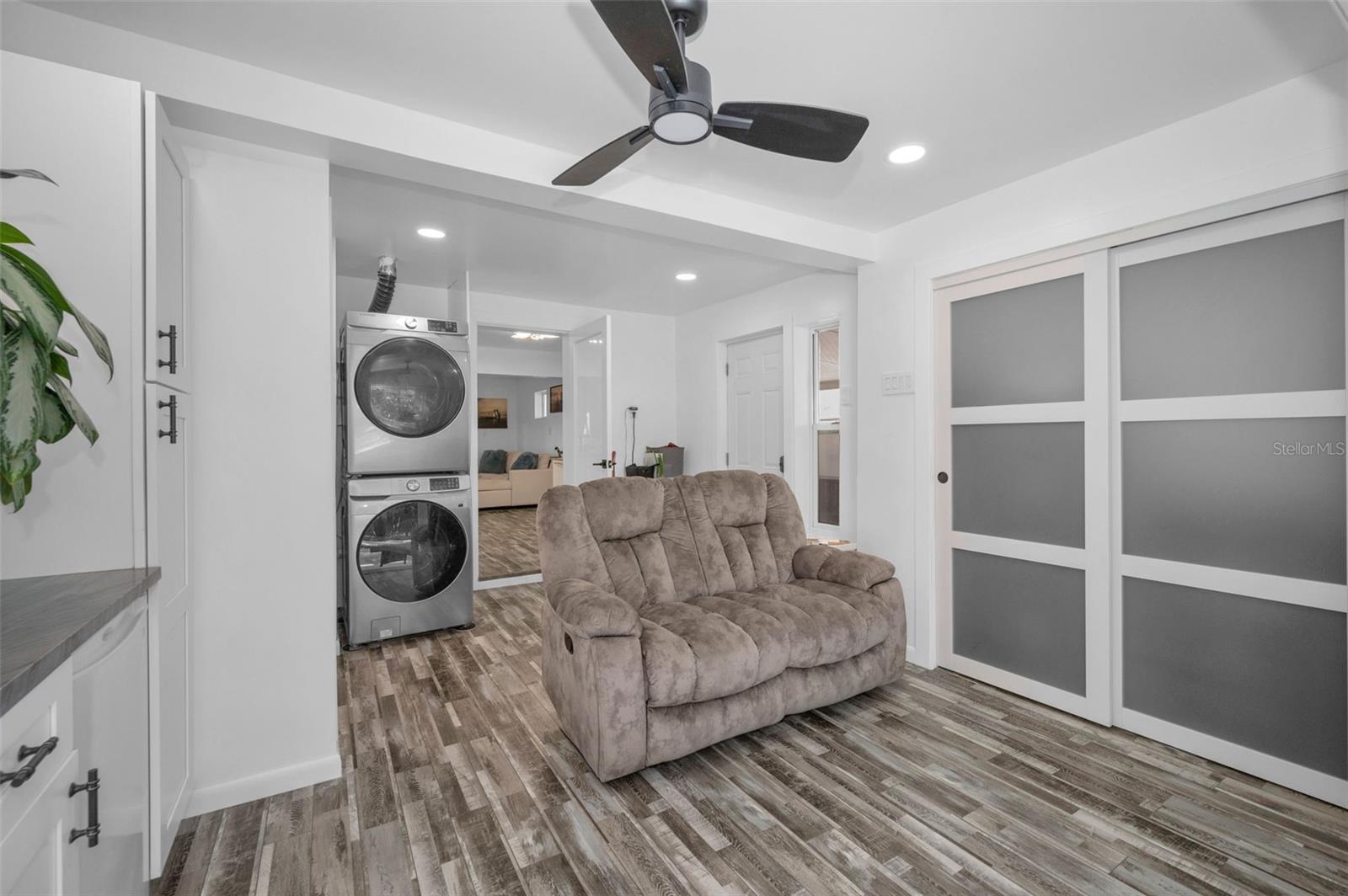 Image 23 of 82 For 557 77th Avenue