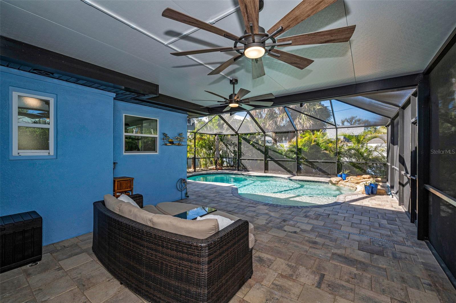 Image 33 of 82 For 557 77th Avenue