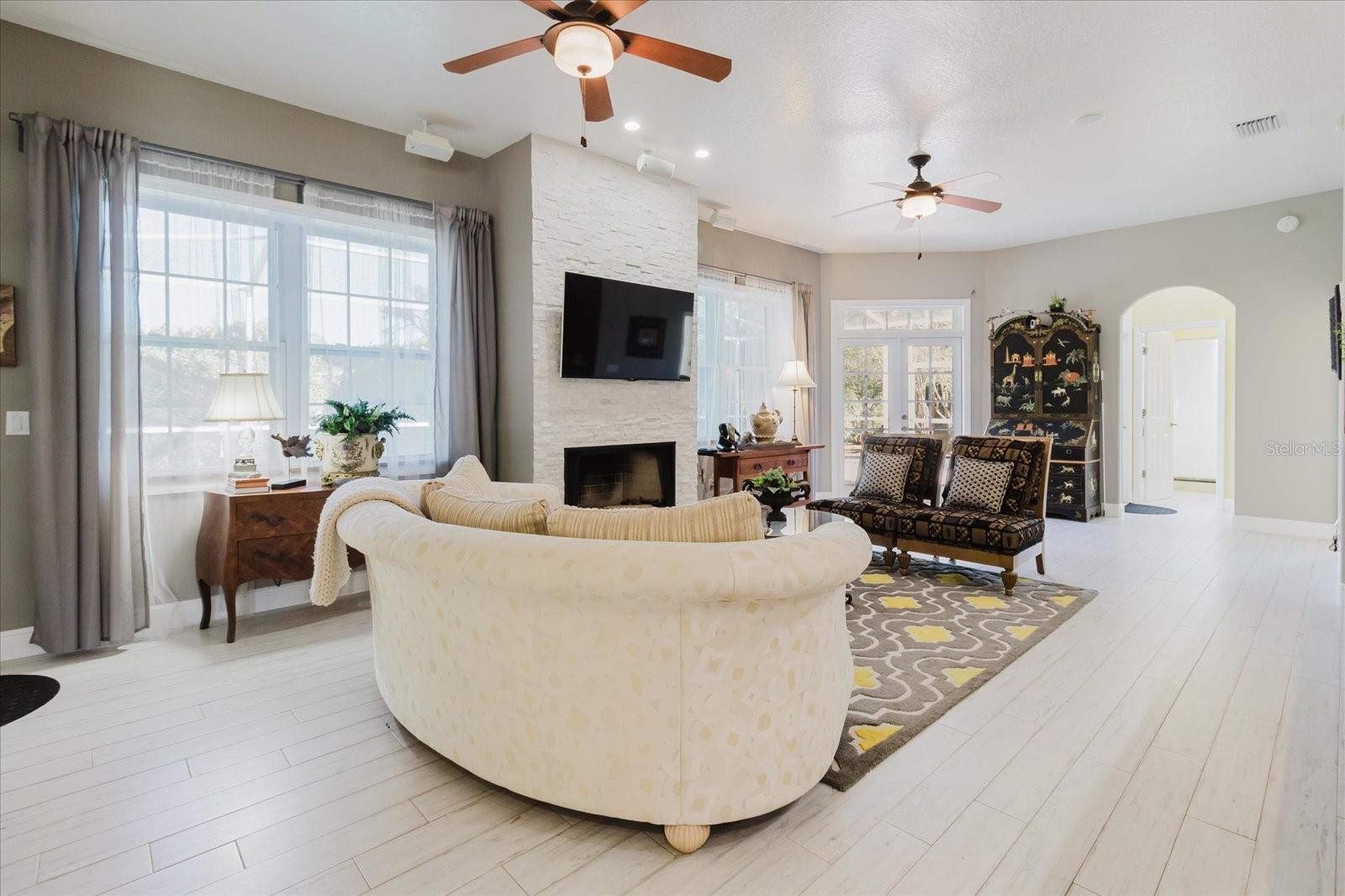 Image 24 of 100 For 13510 Westshire Drive