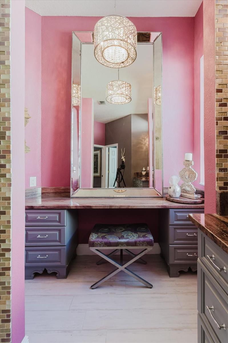 Image 42 of 100 For 13510 Westshire Drive