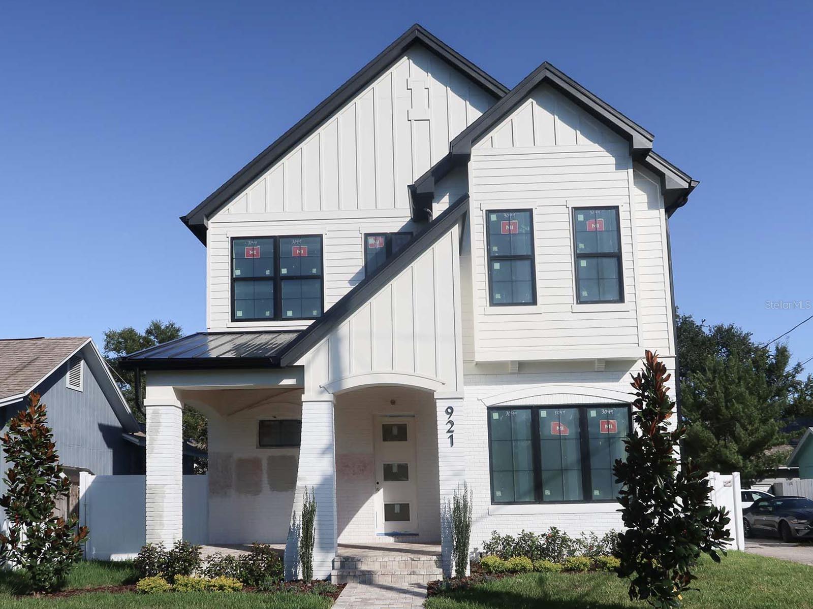 Details for 921 12th Street N, ST PETERSBURG, FL 33705