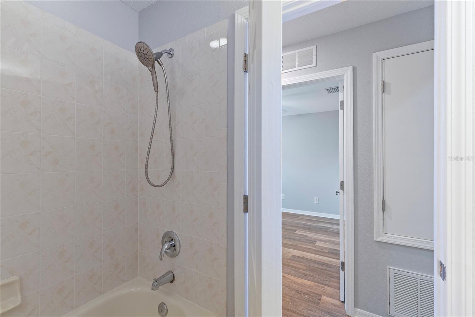 Image 23 of 30 For 1455 Hidden Court