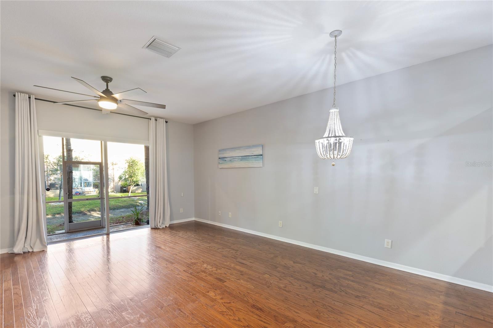 Image 9 of 30 For 1455 Hidden Court