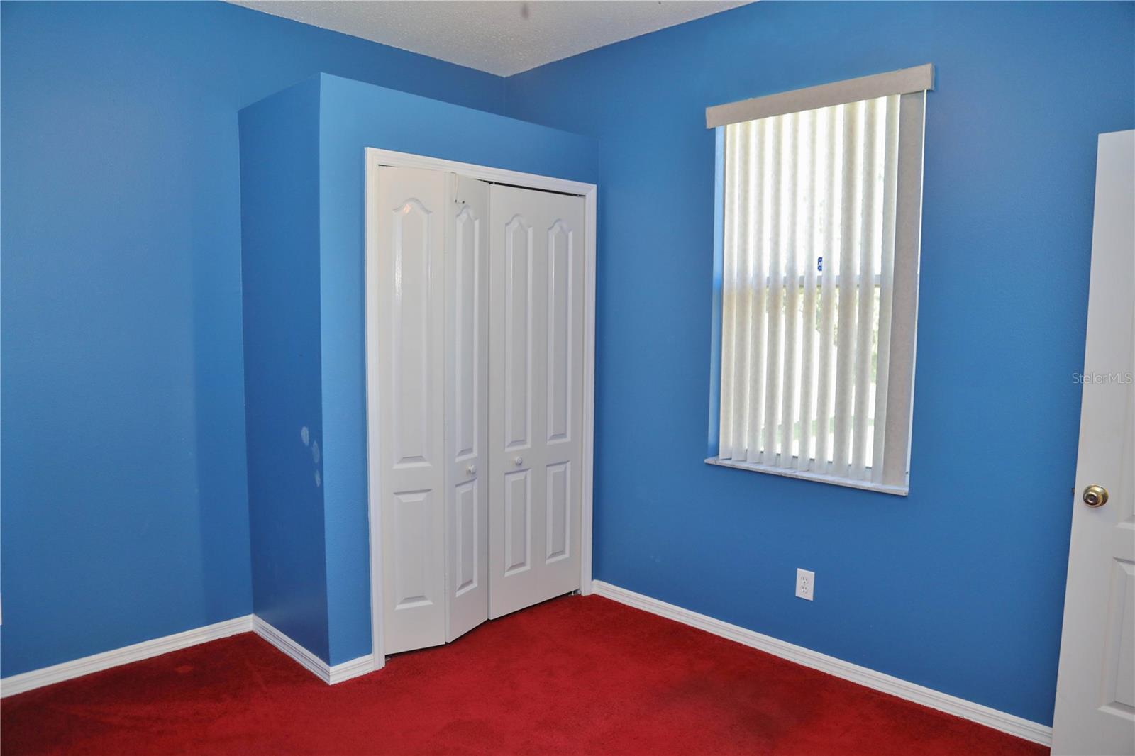 Listing photo id 12 for 10224 Grant Creek Drive