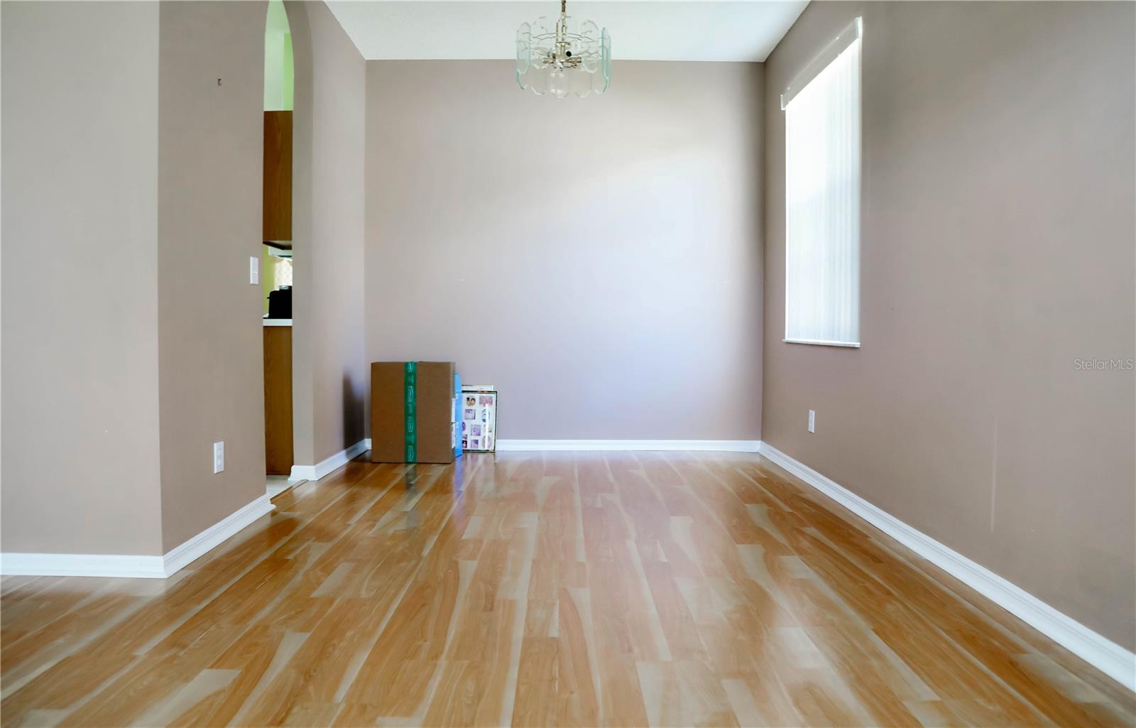 Listing photo id 5 for 10224 Grant Creek Drive