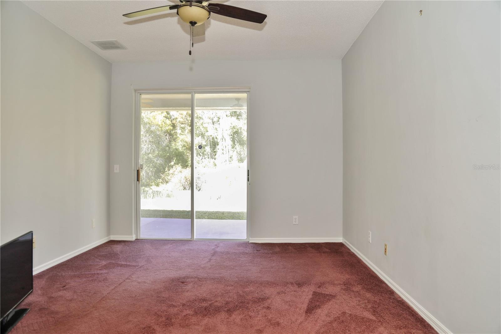 Listing photo id 7 for 10224 Grant Creek Drive