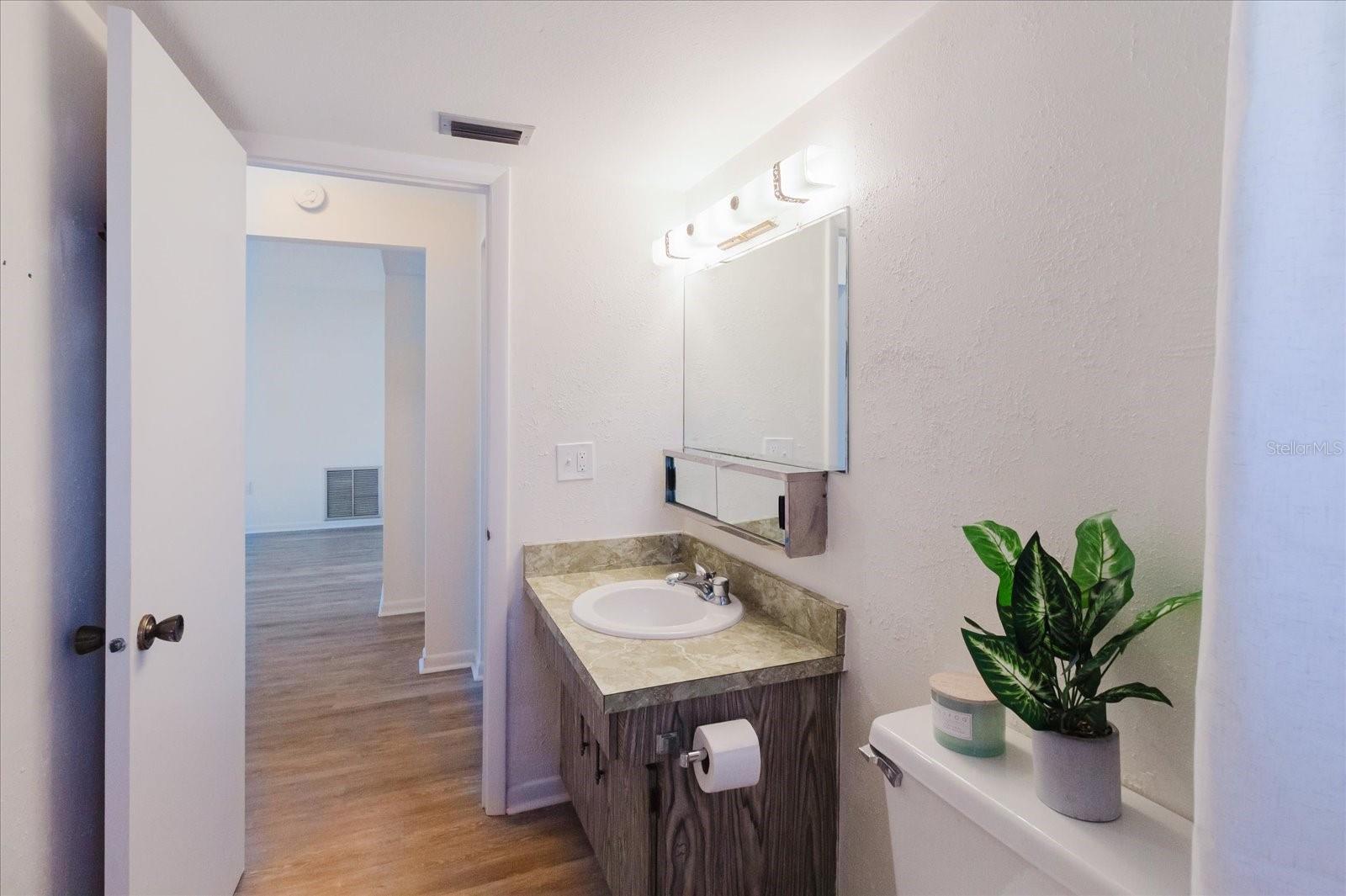 Image 19 of 70 For 5396 Acacia Trail N