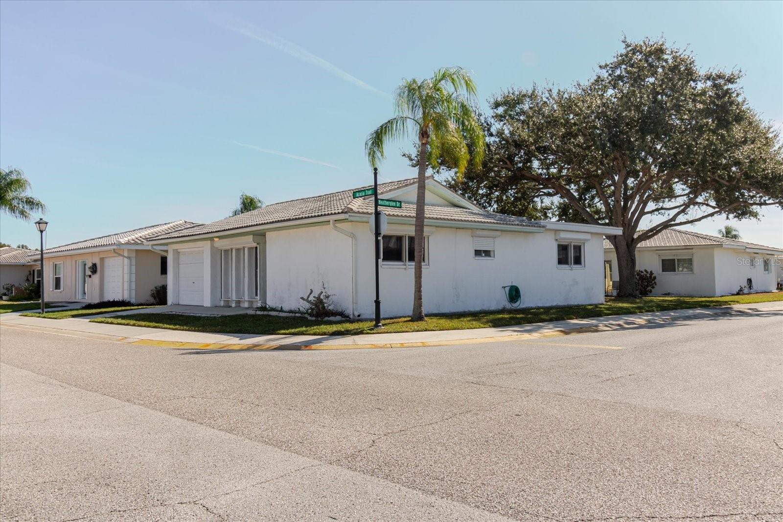 Image 27 of 70 For 5396 Acacia Trail N