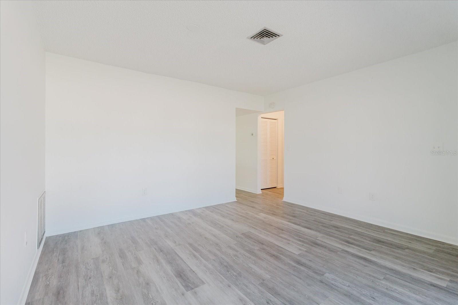 Image 37 of 70 For 5396 Acacia Trail N