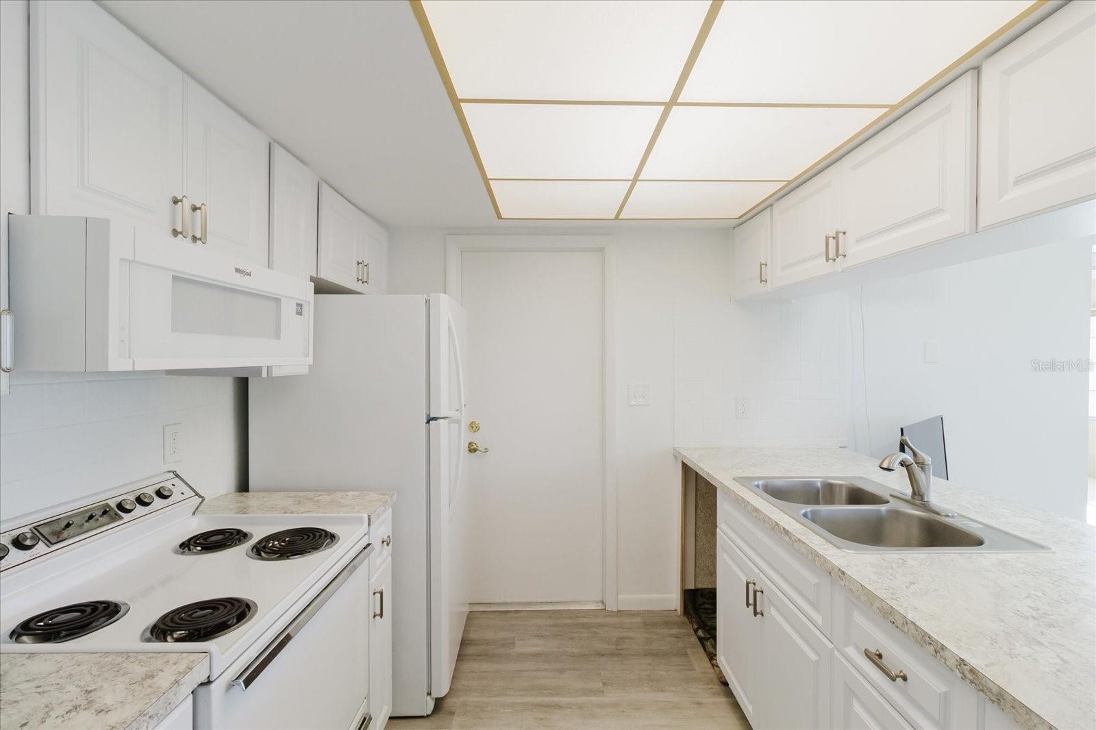 Image 38 of 70 For 5396 Acacia Trail N