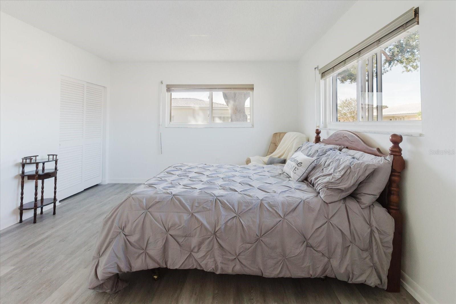 Image 46 of 70 For 5396 Acacia Trail N