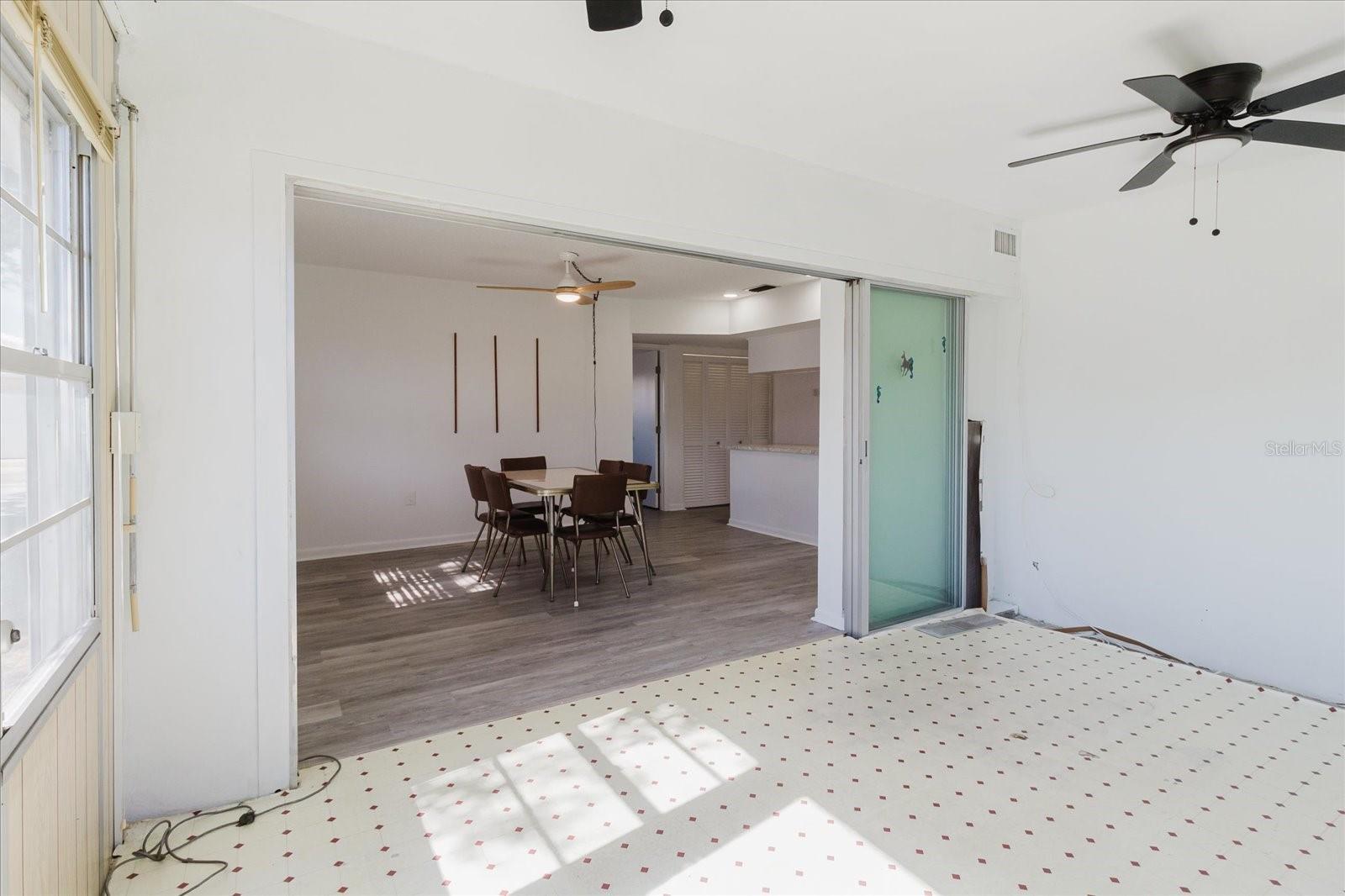 Image 53 of 70 For 5396 Acacia Trail N