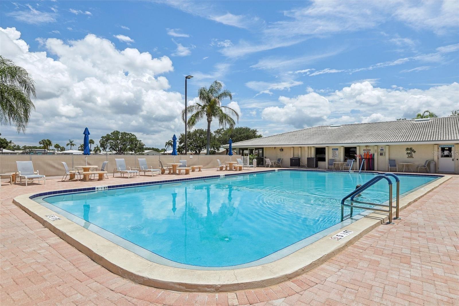 Image 59 of 70 For 5396 Acacia Trail N