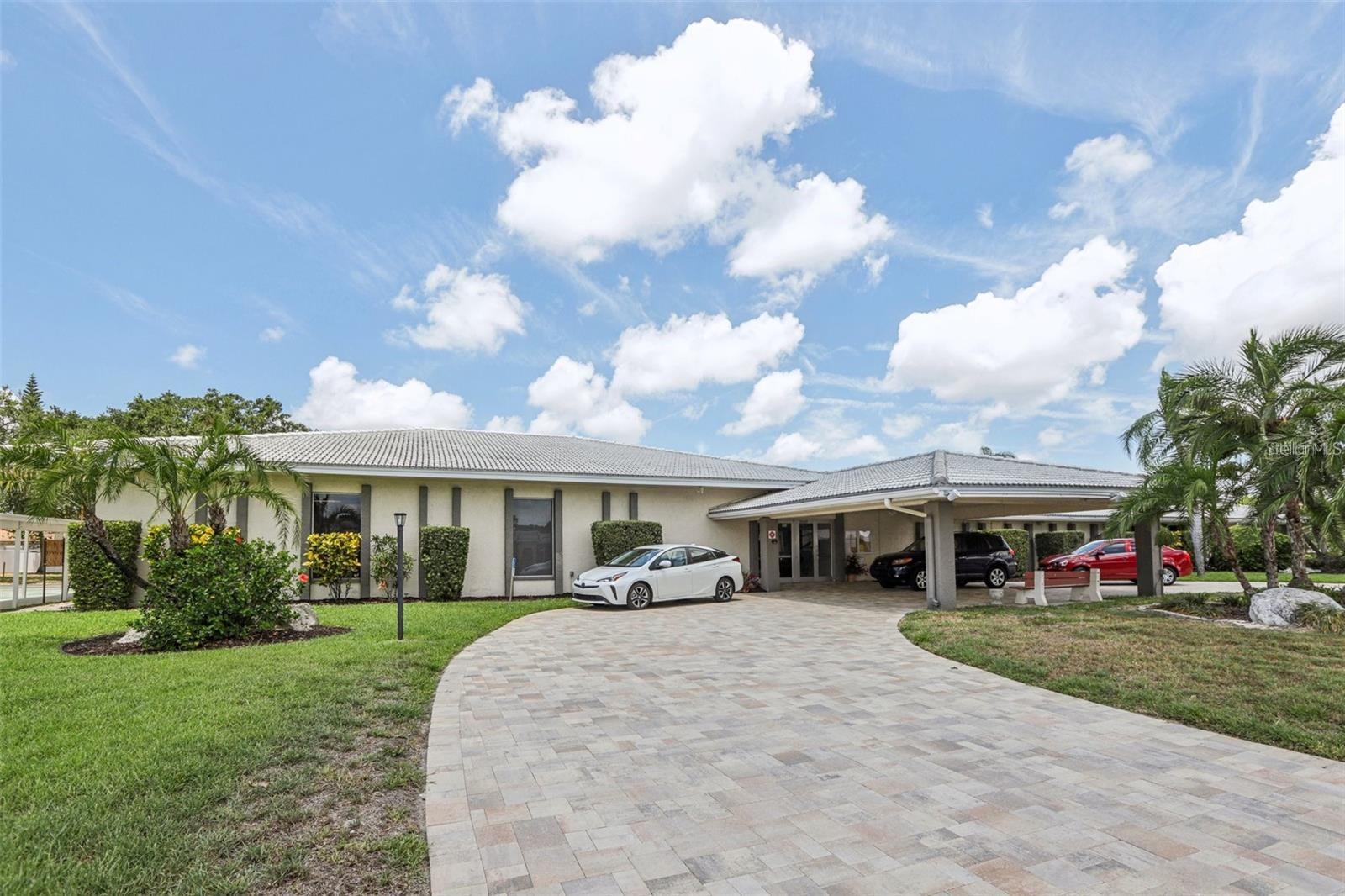 Image 69 of 70 For 5396 Acacia Trail N