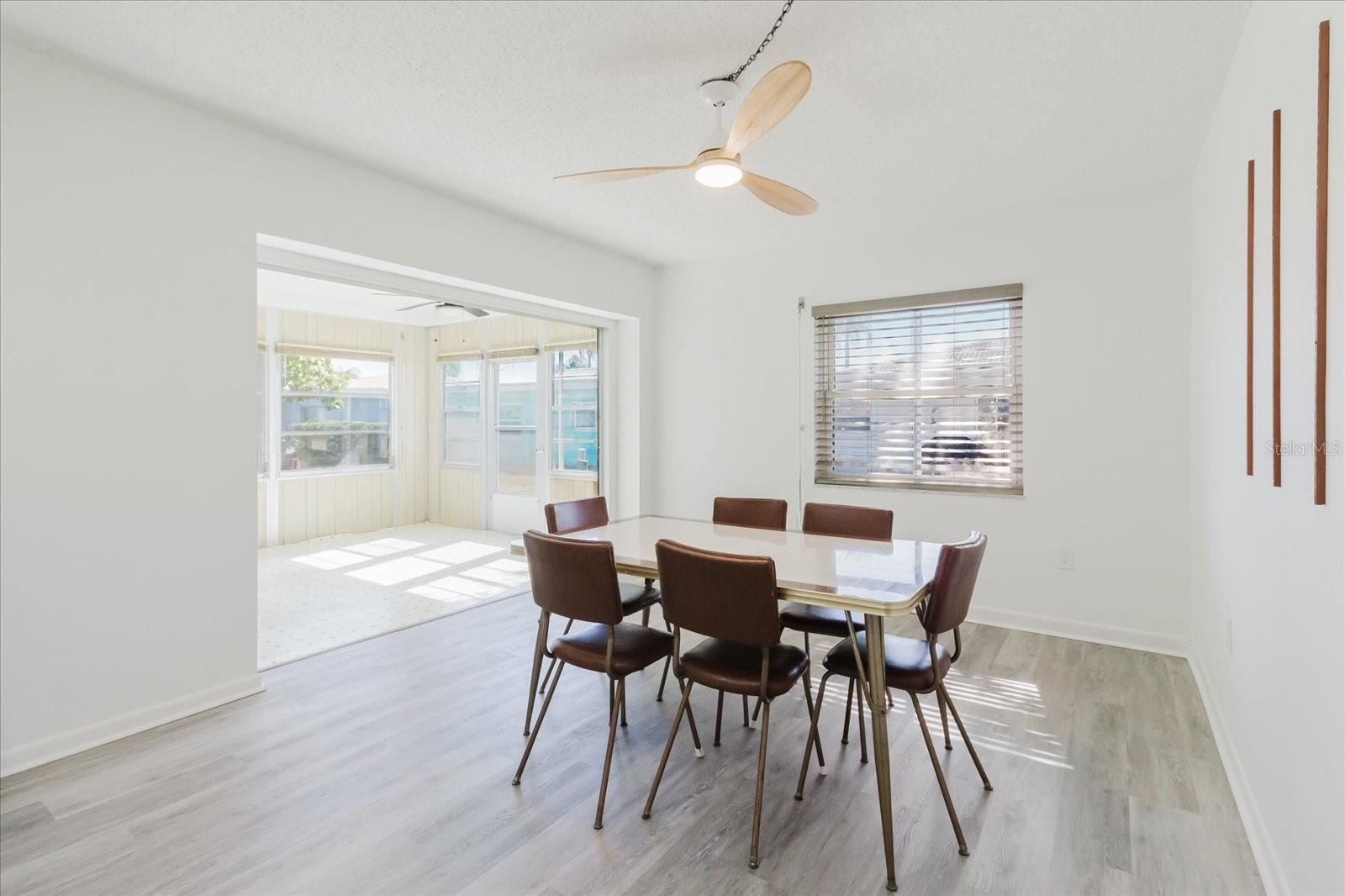 Image 9 of 70 For 5396 Acacia Trail N