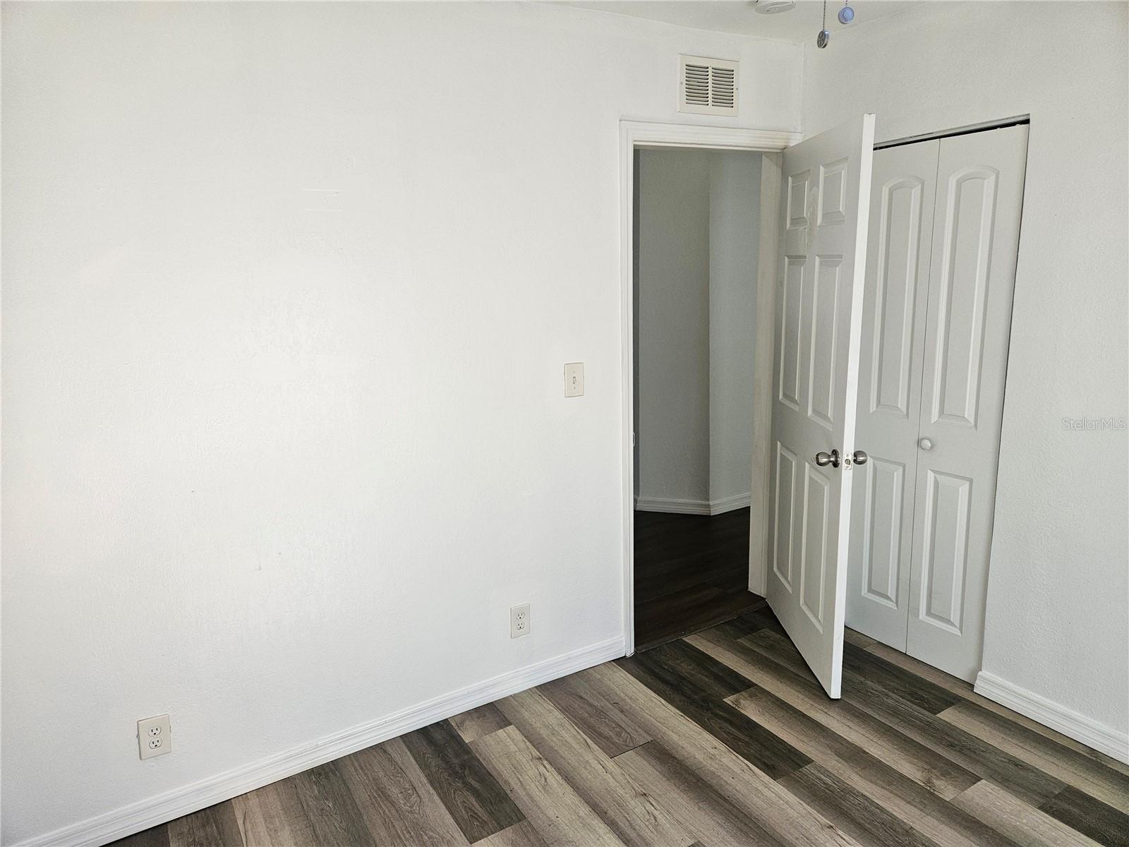 Image 12 of 26 For 3450 17th Avenue S