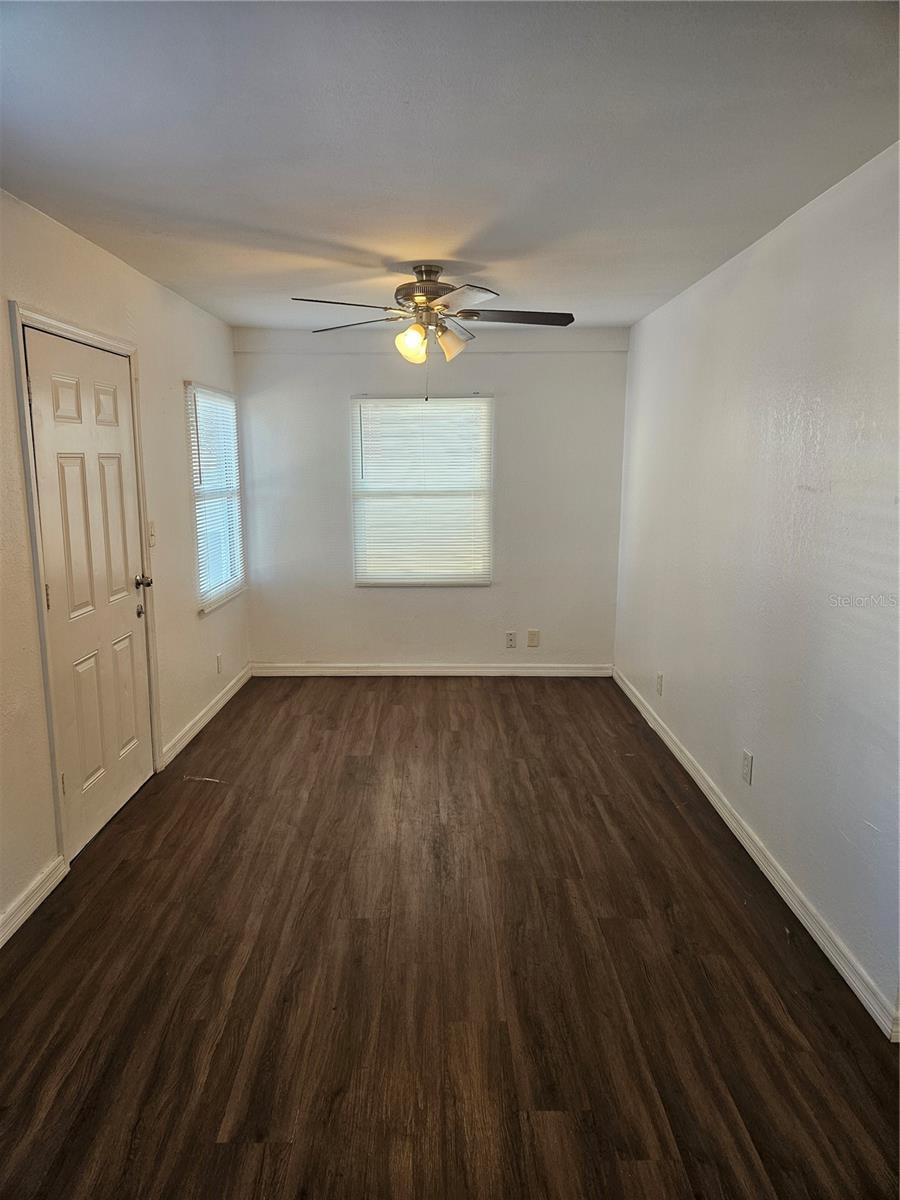 Image 4 of 26 For 3450 17th Avenue S