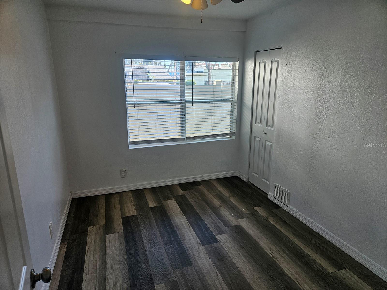 Image 8 of 26 For 3450 17th Avenue S