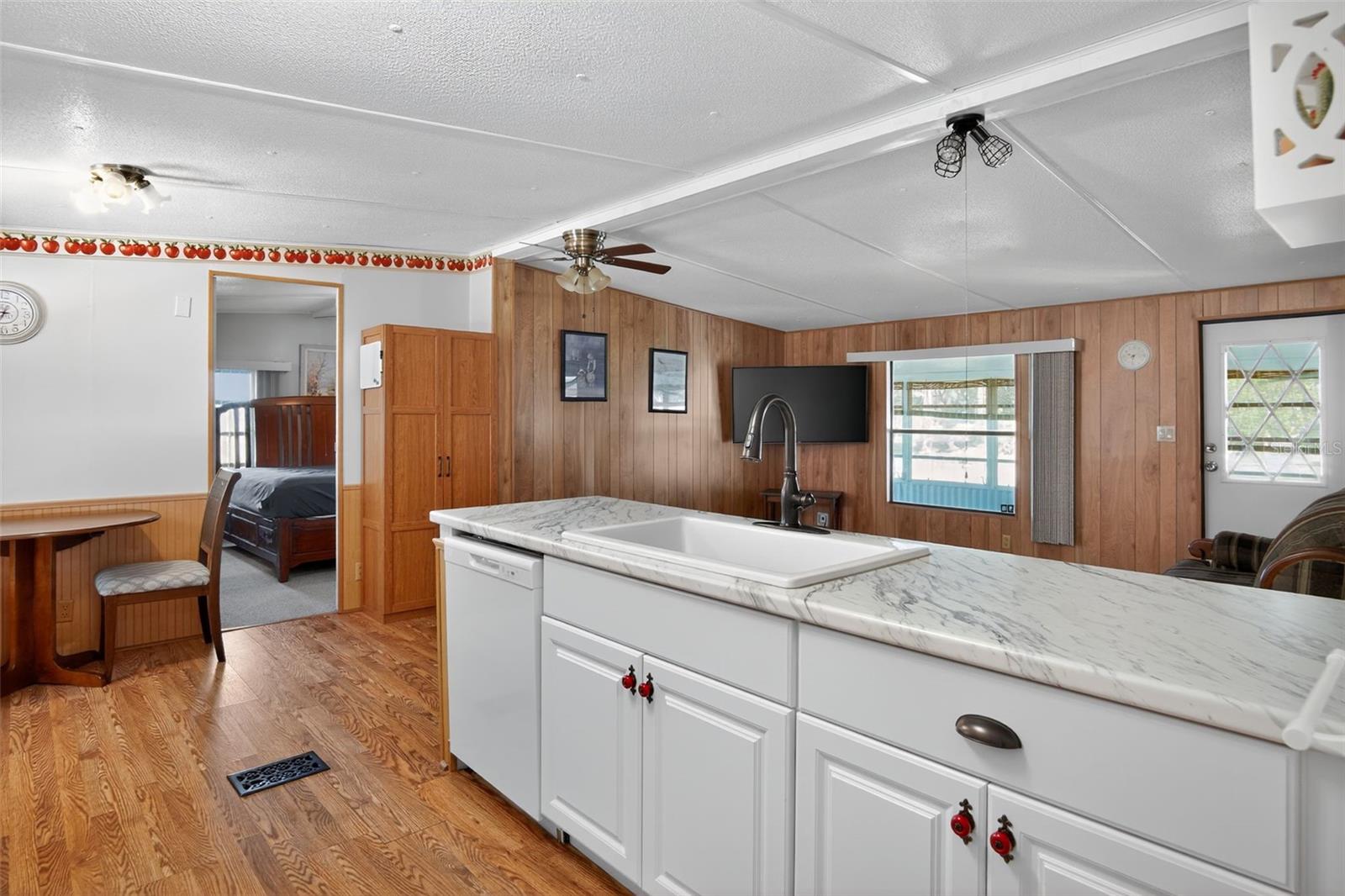 Image 9 of 17 For 17536 Brinkerhoff Lane