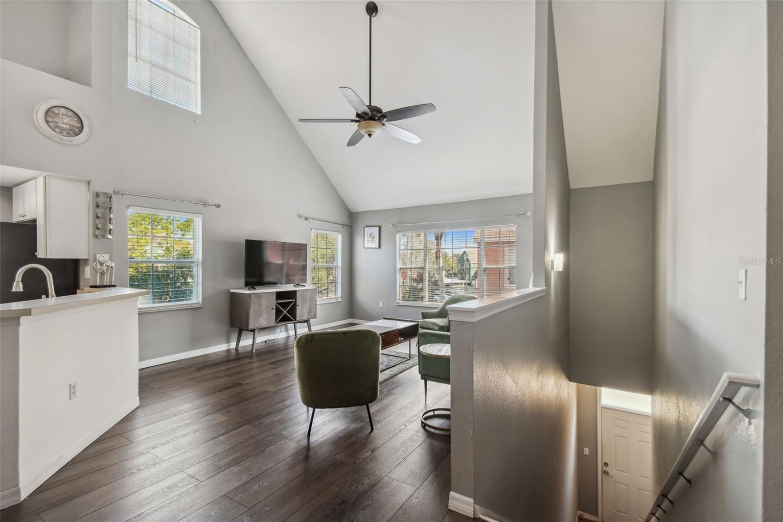 Image 3 of 47 For 10462 White Lake Court