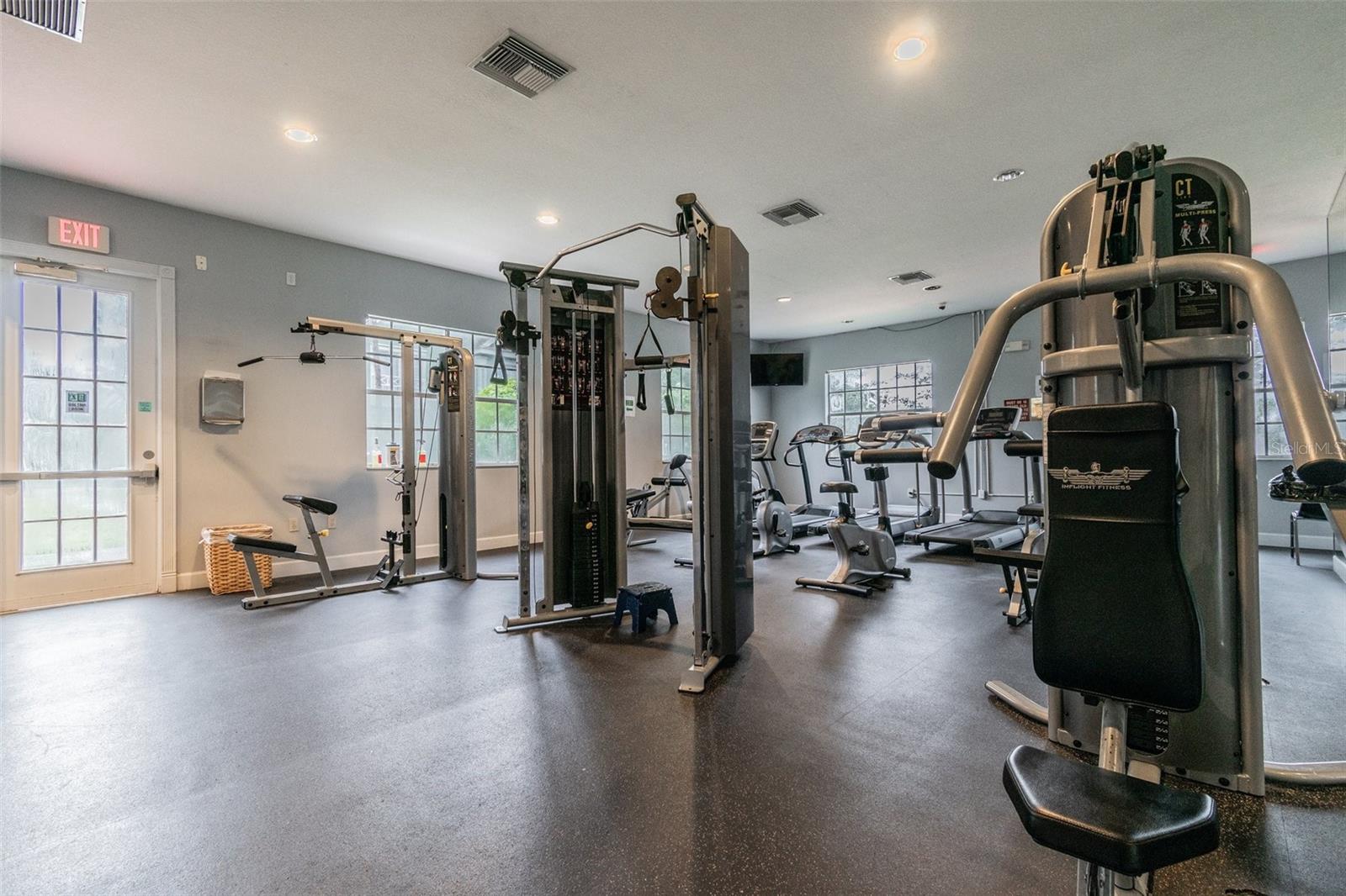 Image 34 of 47 For 10462 White Lake Court