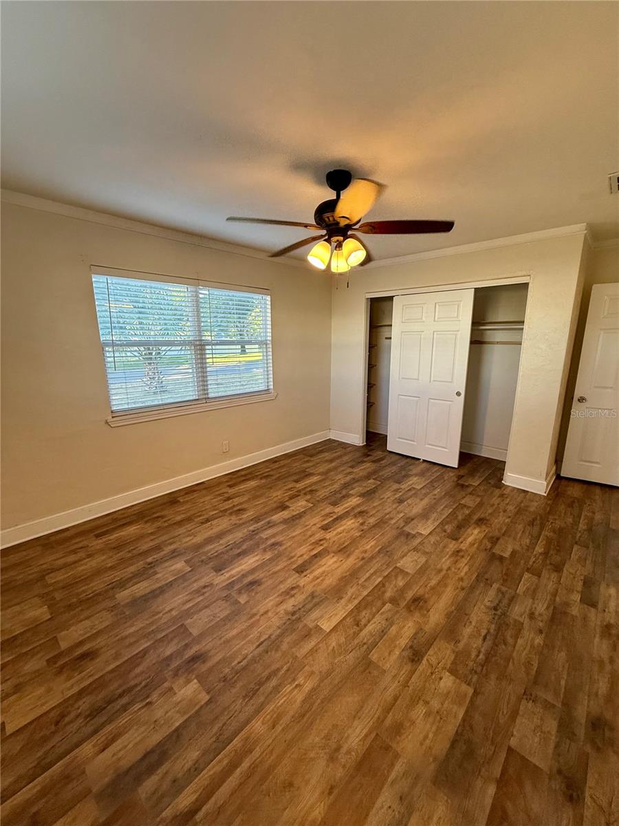 Image 7 of 16 For 7601 32nd Avenue N