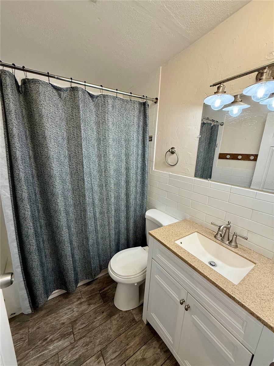 Image 8 of 16 For 7601 32nd Avenue N