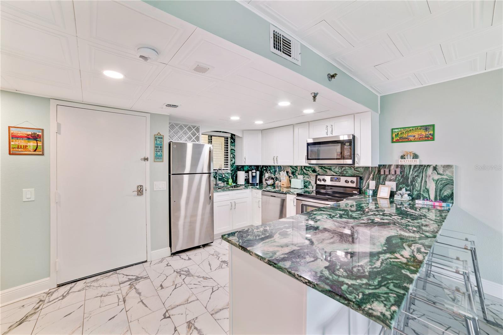 Image 2 of 44 For 5915 Sea Ranch Drive 314