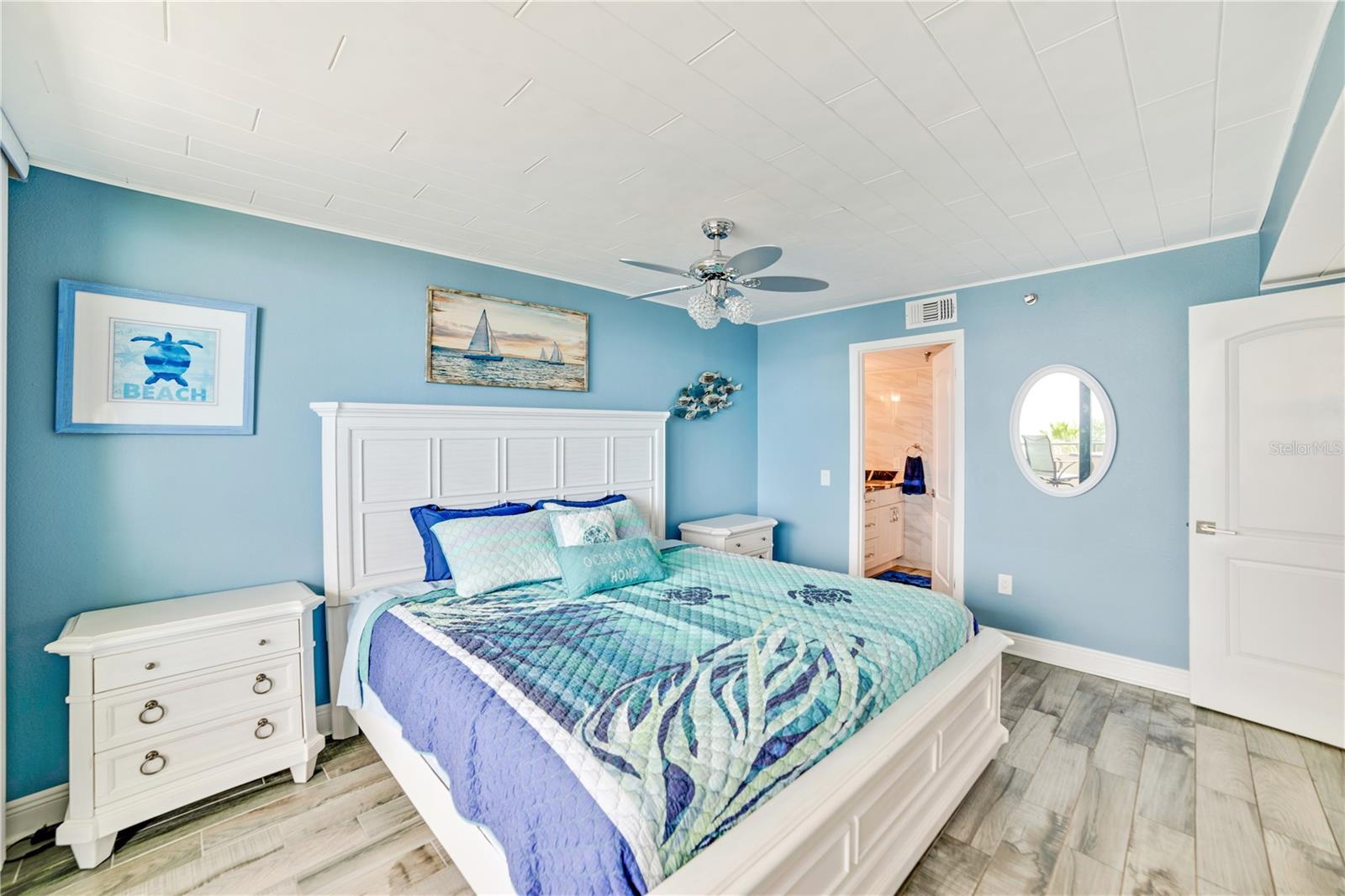 Image 20 of 44 For 5915 Sea Ranch Drive 314