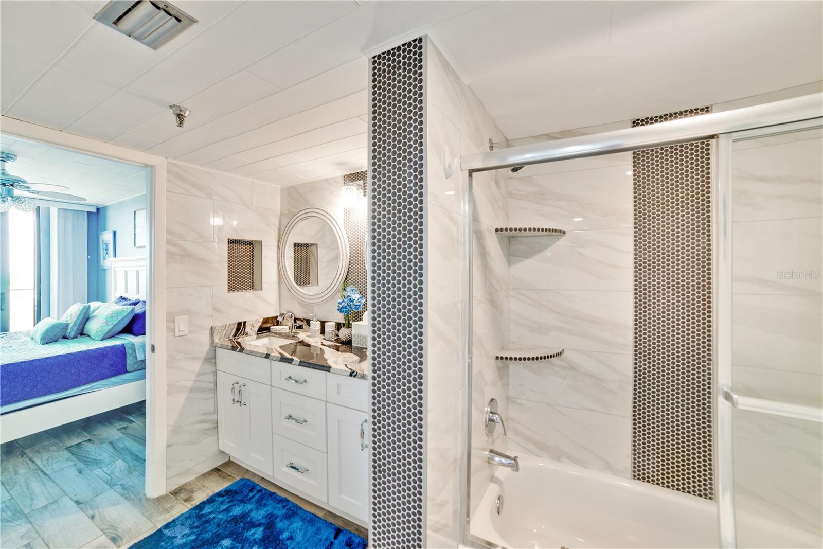 Image 21 of 44 For 5915 Sea Ranch Drive 314