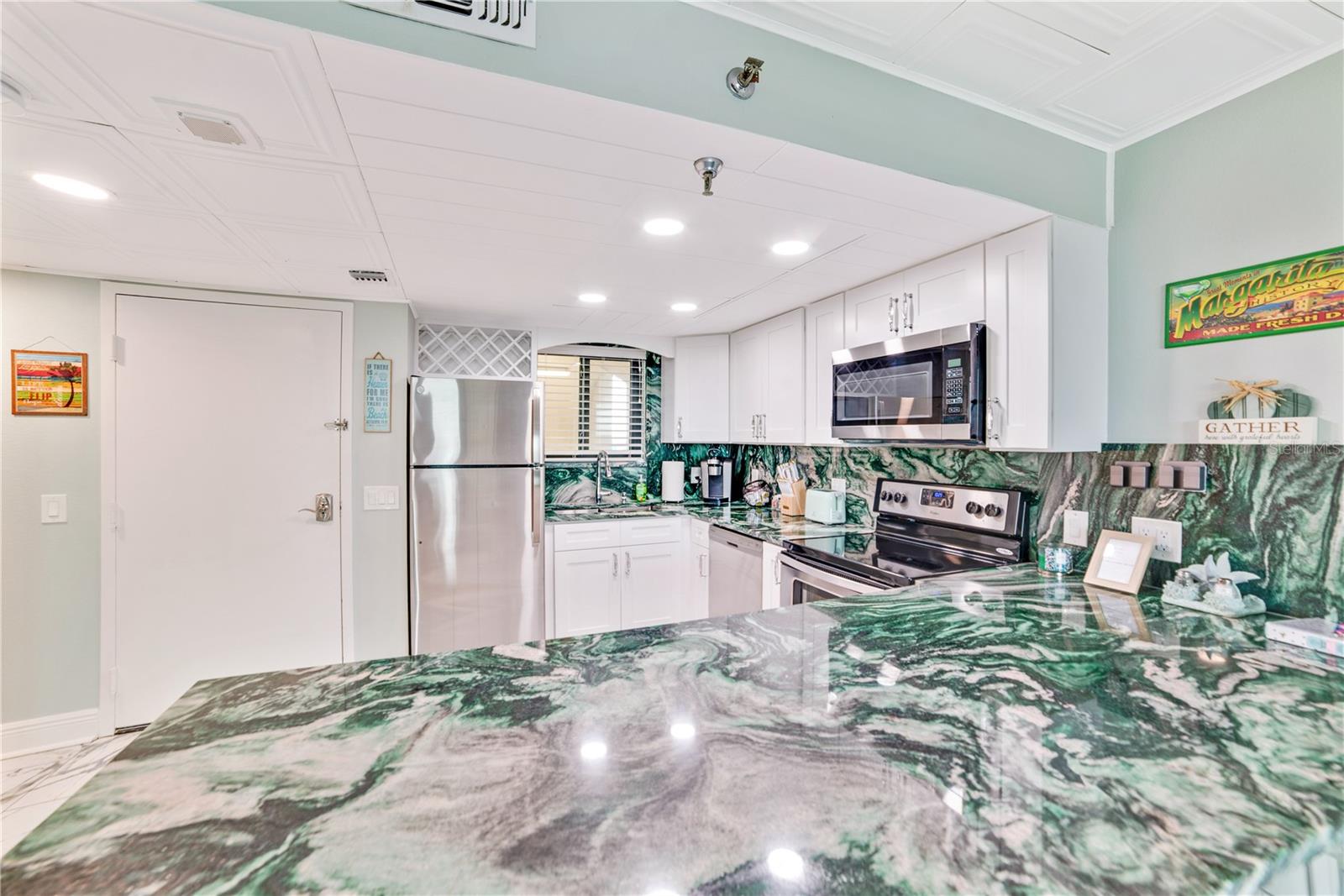 Image 7 of 44 For 5915 Sea Ranch Drive 314