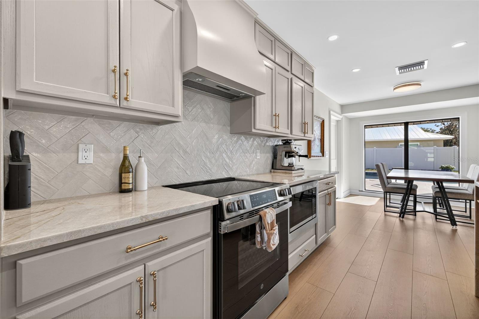 Image 16 of 44 For 13933 Cherry Creek Drive