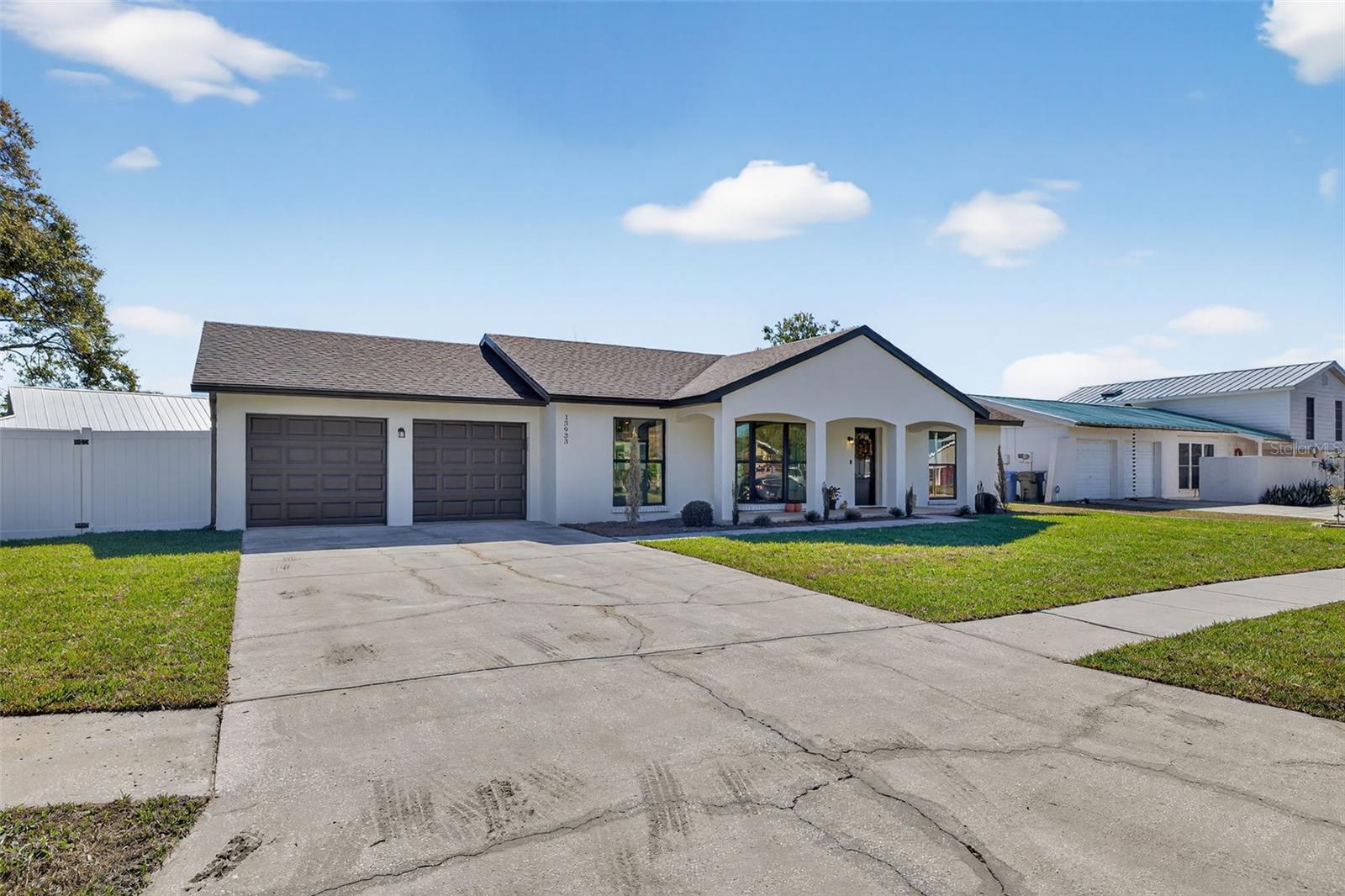 Image 5 of 44 For 13933 Cherry Creek Drive