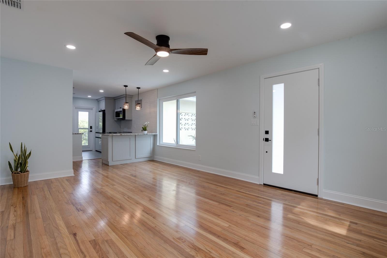 Image 10 of 61 For 229 Lime Circle S