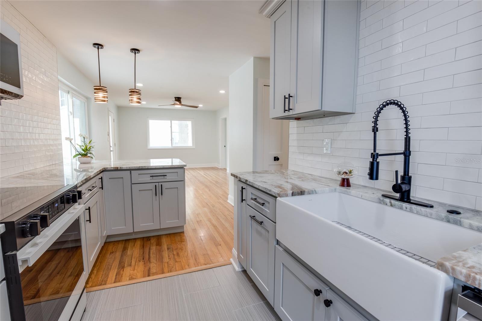 Image 14 of 61 For 229 Lime Circle S