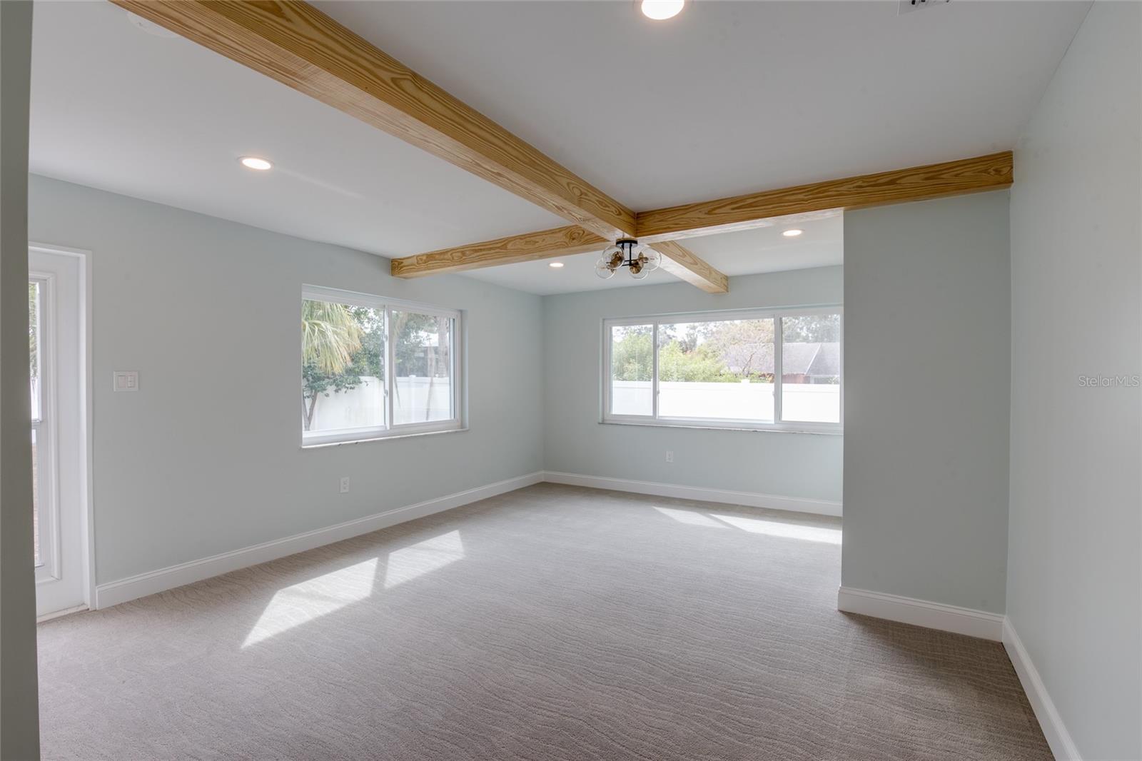 Image 19 of 61 For 229 Lime Circle S