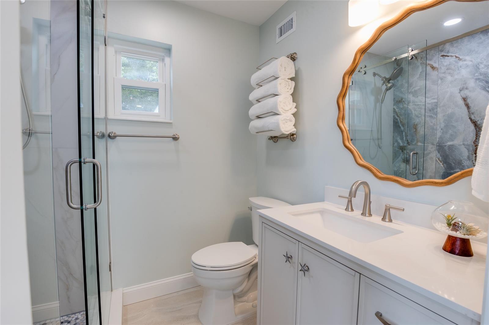 Image 20 of 61 For 229 Lime Circle S