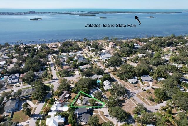 Image 57 of 61 For 229 Lime Circle S