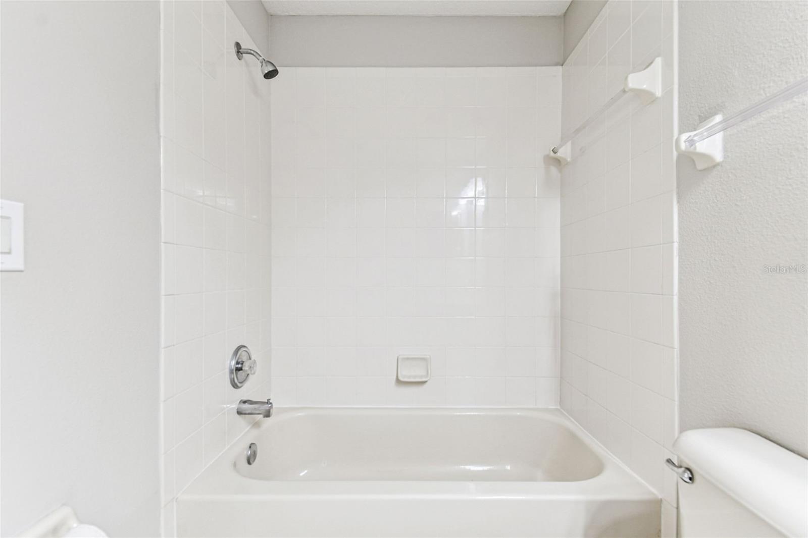 Image 27 of 47 For 11651 Declaration Drive