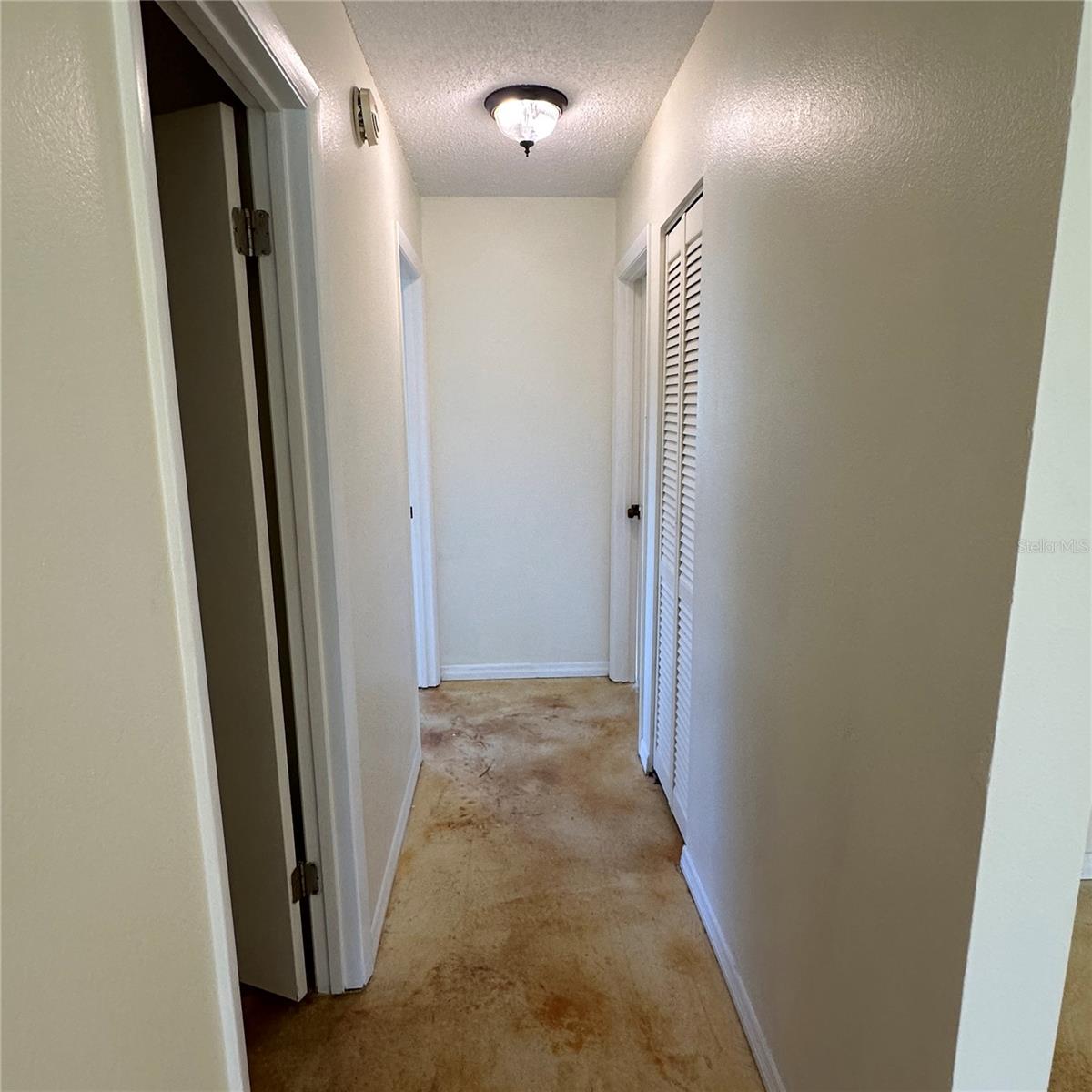 Image 10 of 21 For 5005 Leon Drive