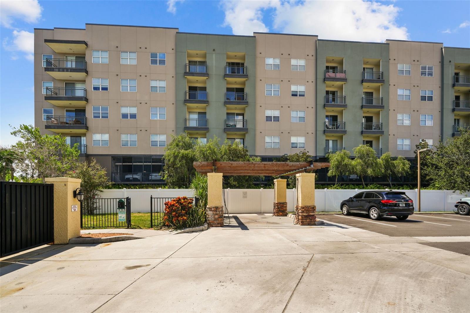 Image 53 of 55 For 108 Alameda Court 236