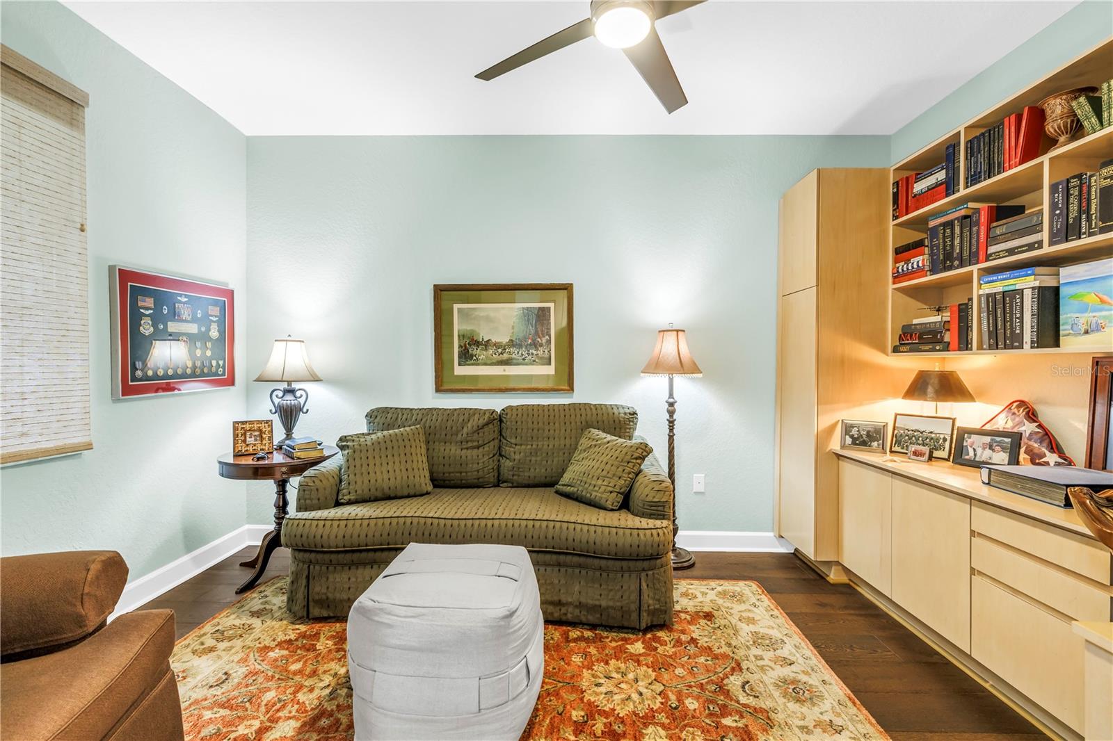 Image 4 of 38 For 4801 Osprey Drive S 303